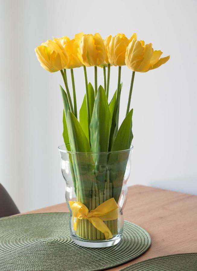 Wola Skwer Happy Apartment Warszawa Zewnętrze zdjęcie