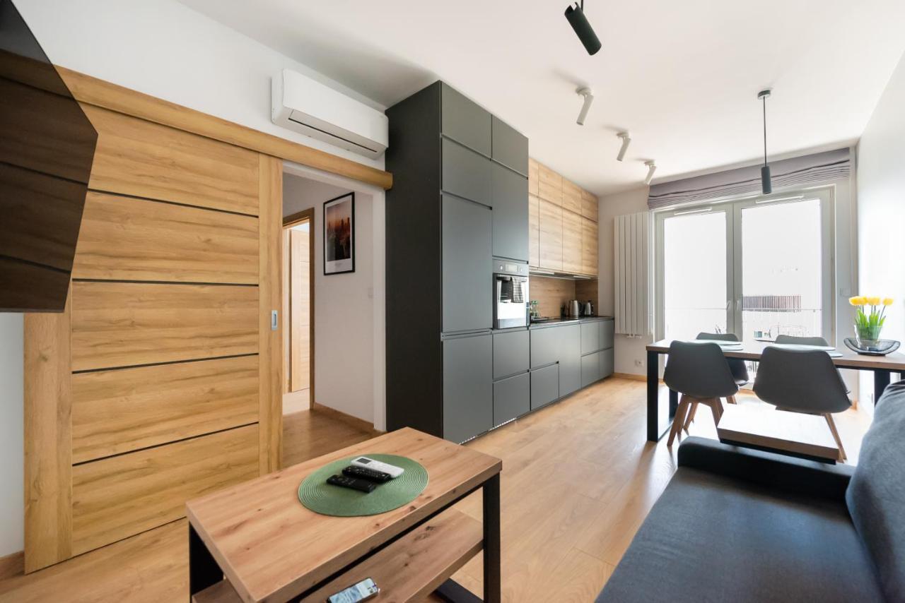 Wola Skwer Happy Apartment Warszawa Zewnętrze zdjęcie